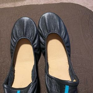 Size 11 Tieks